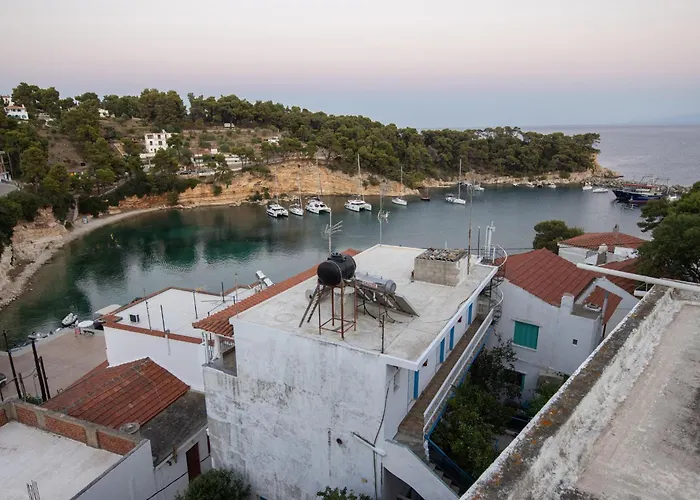 Nikos ゲストハウス